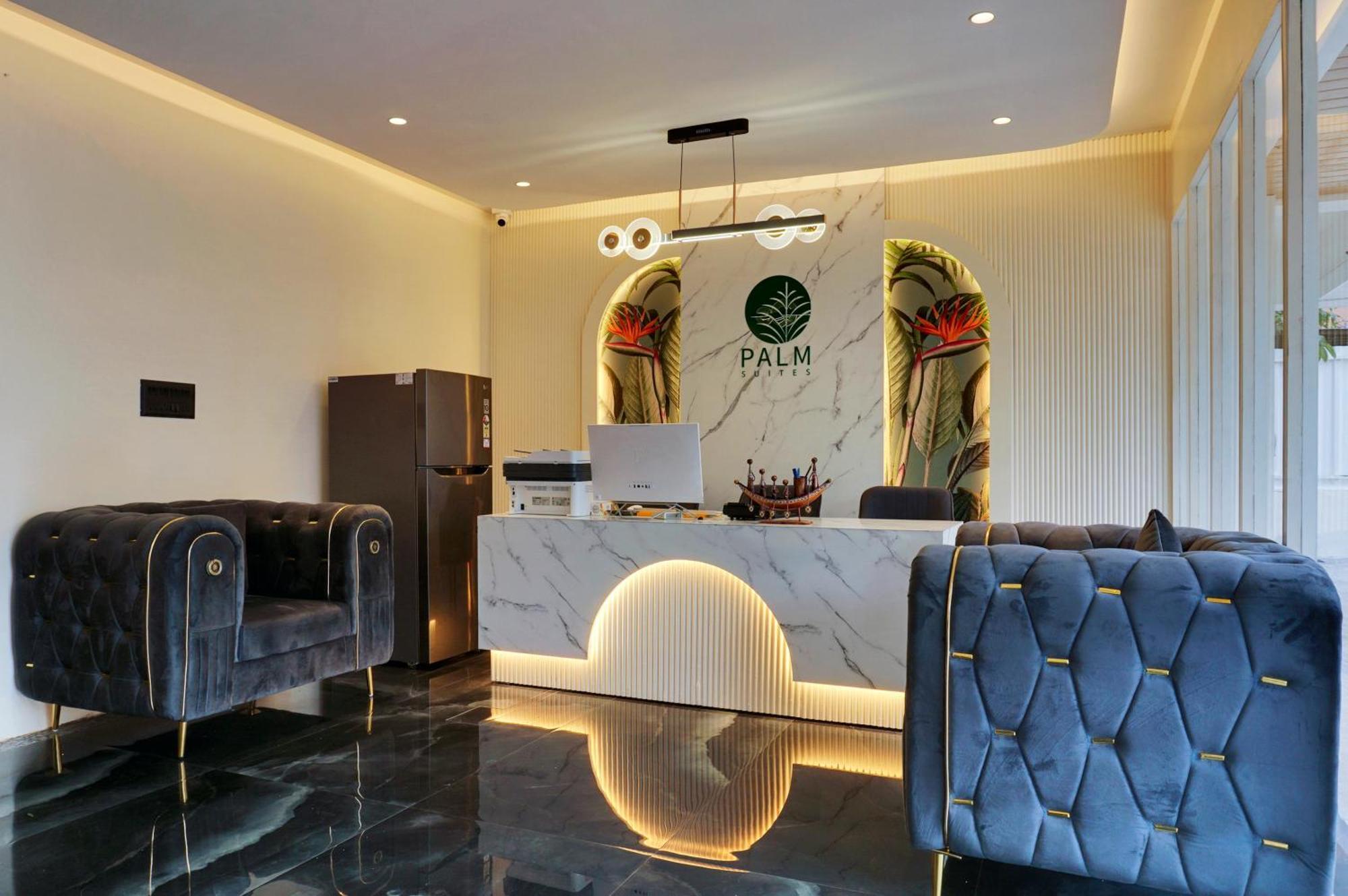 Palm Suites Baner- Indian Nationals Only Pune Extérieur photo