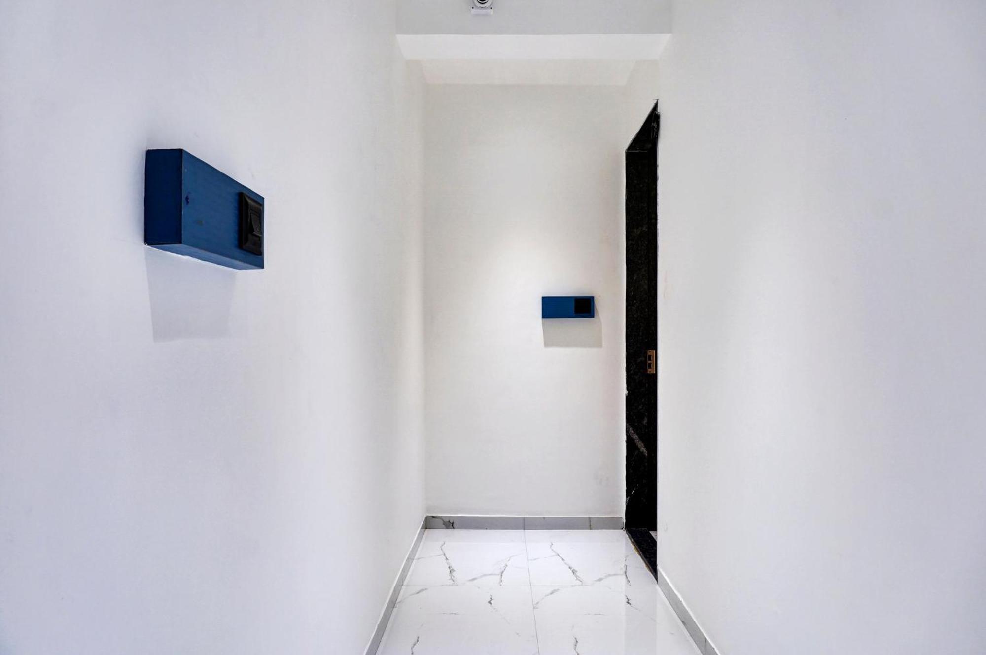 Palm Suites Baner- Indian Nationals Only Pune Extérieur photo